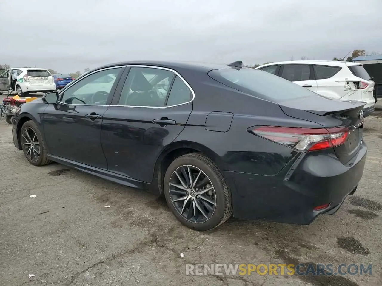2 Photograph of a damaged car 4T1G11BK1NU069484 TOYOTA CAMRY 2022