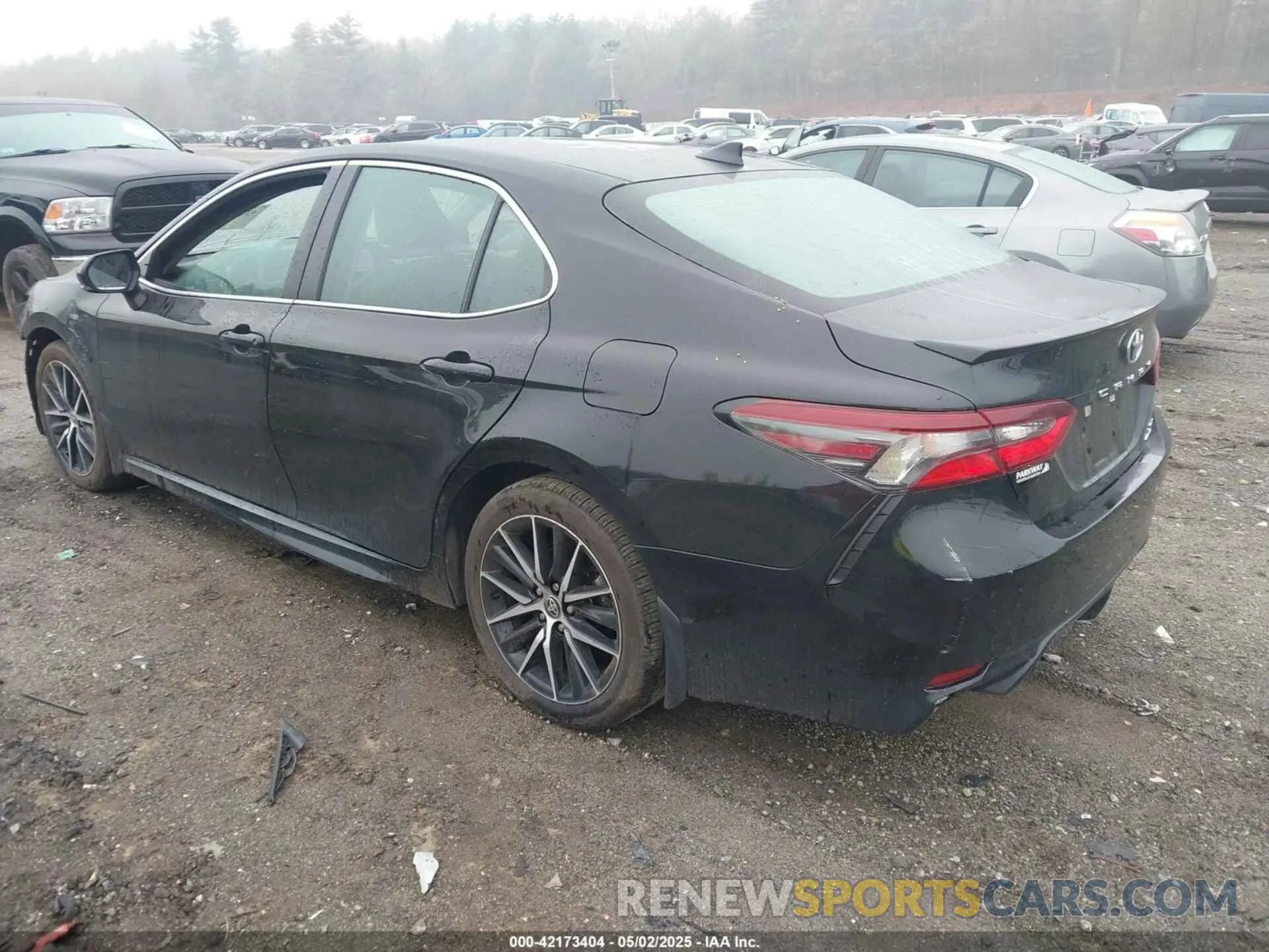 3 Фотография поврежденного автомобиля 4T1G11BK1NU072711 TOYOTA CAMRY 2022