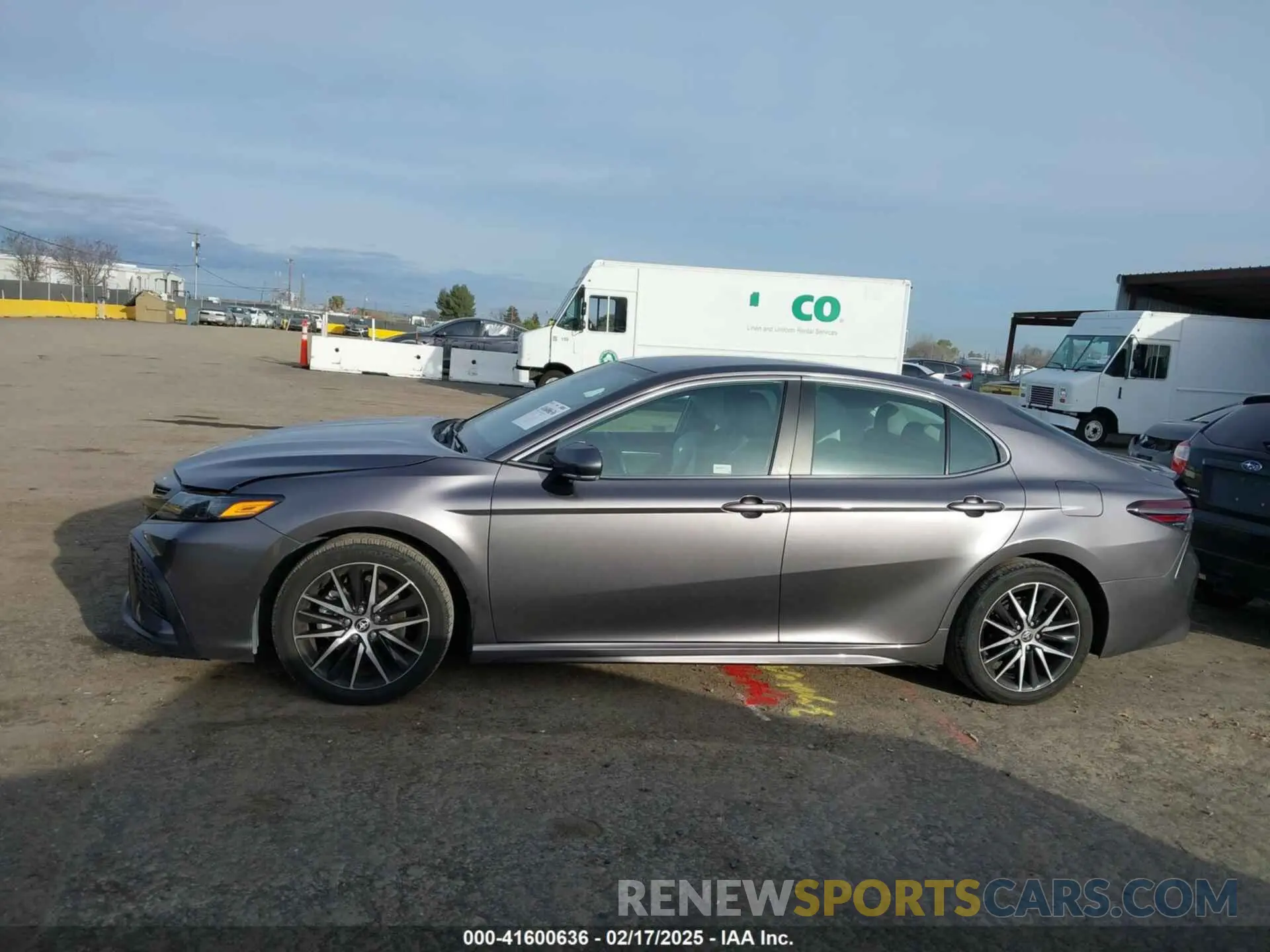 14 Фотография поврежденного автомобиля 4T1G11BK4NU054848 TOYOTA CAMRY 2022