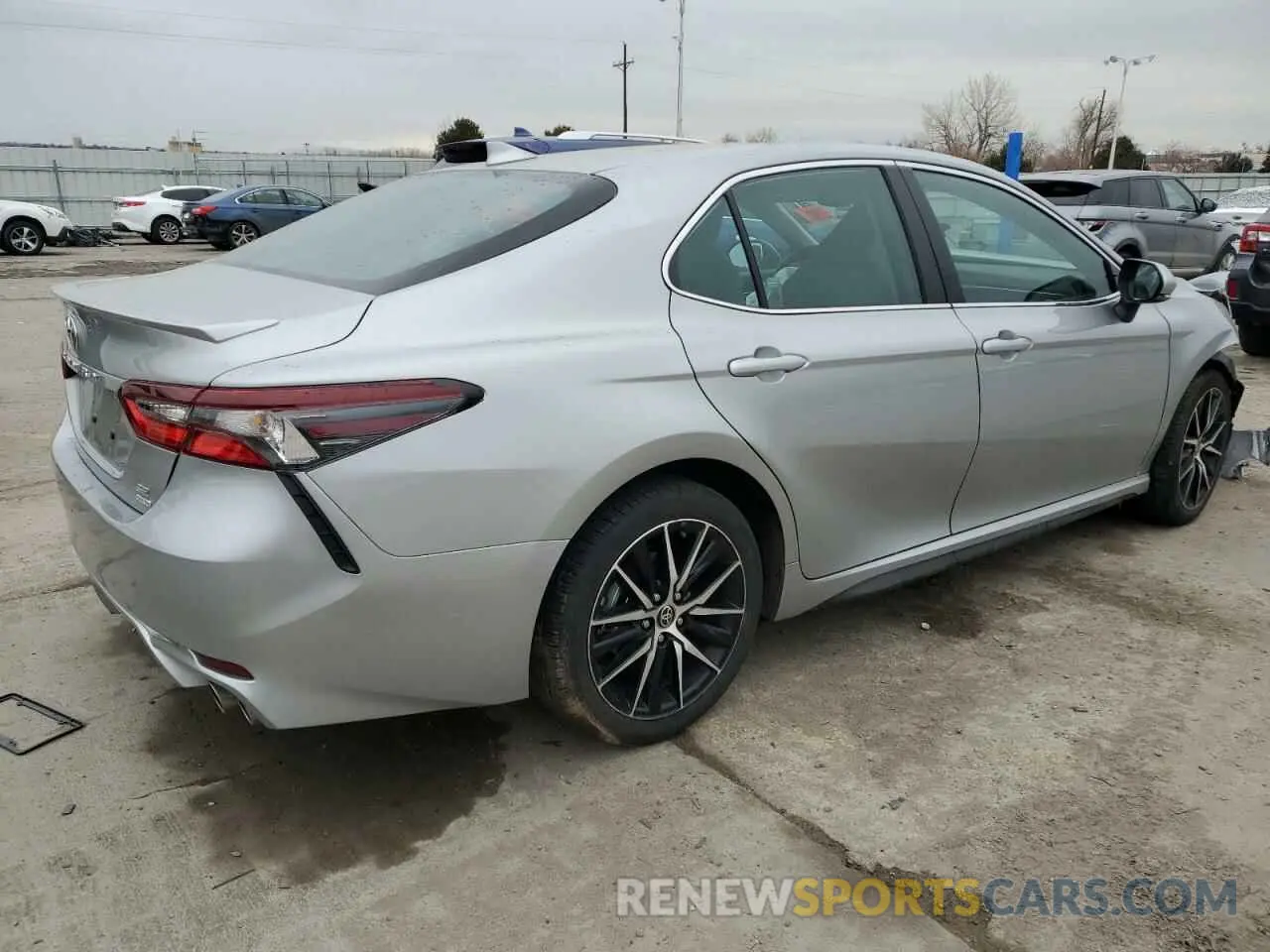 3 Photograph of a damaged car 4T1G11BK4NU071469 TOYOTA CAMRY 2022