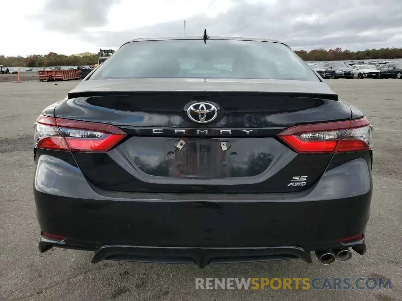 6 Photograph of a damaged car 4T1G11BK5NU050095 TOYOTA CAMRY 2022