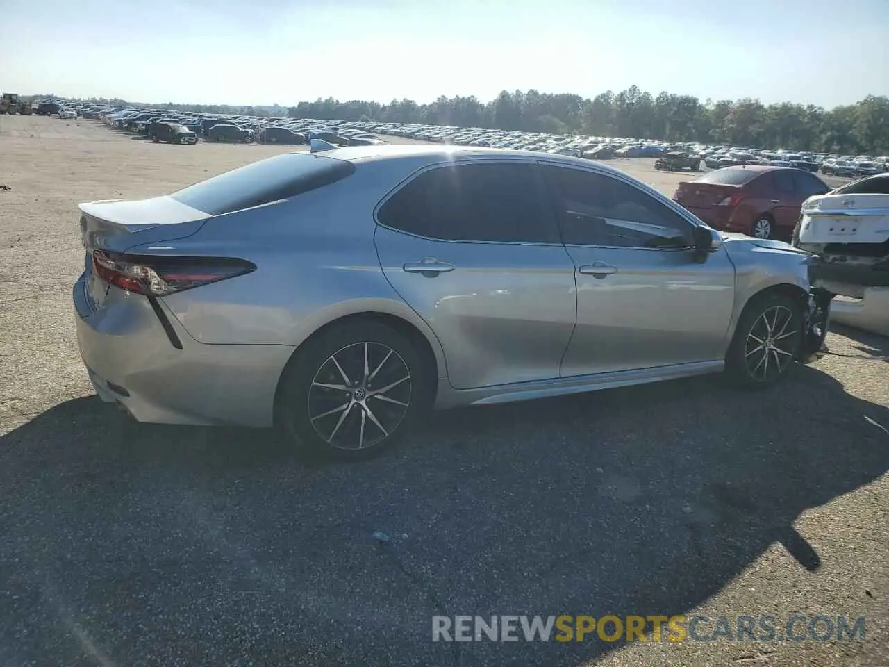 3 Photograph of a damaged car 4T1G11BK7NU054584 TOYOTA CAMRY 2022