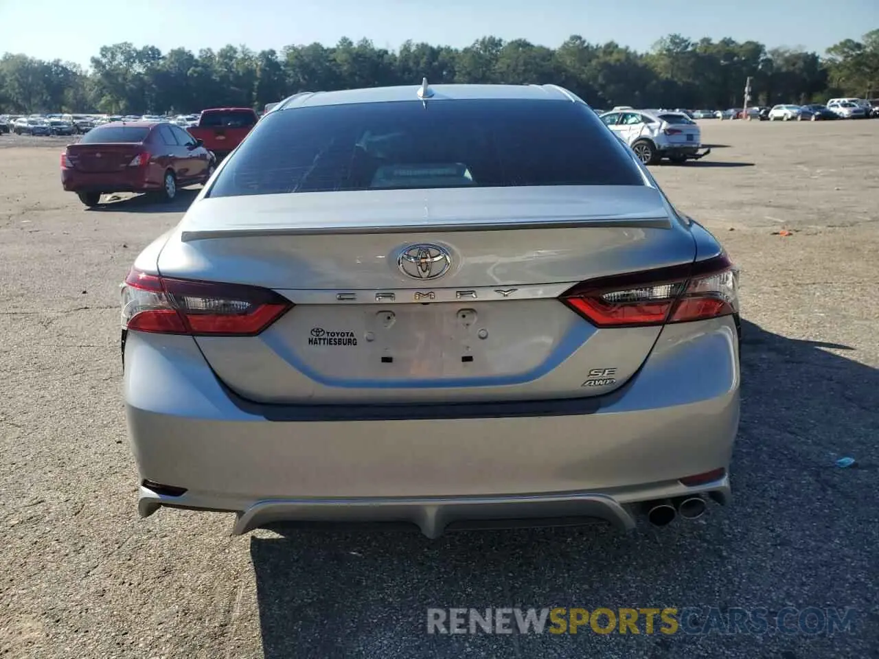 6 Photograph of a damaged car 4T1G11BK7NU054584 TOYOTA CAMRY 2022