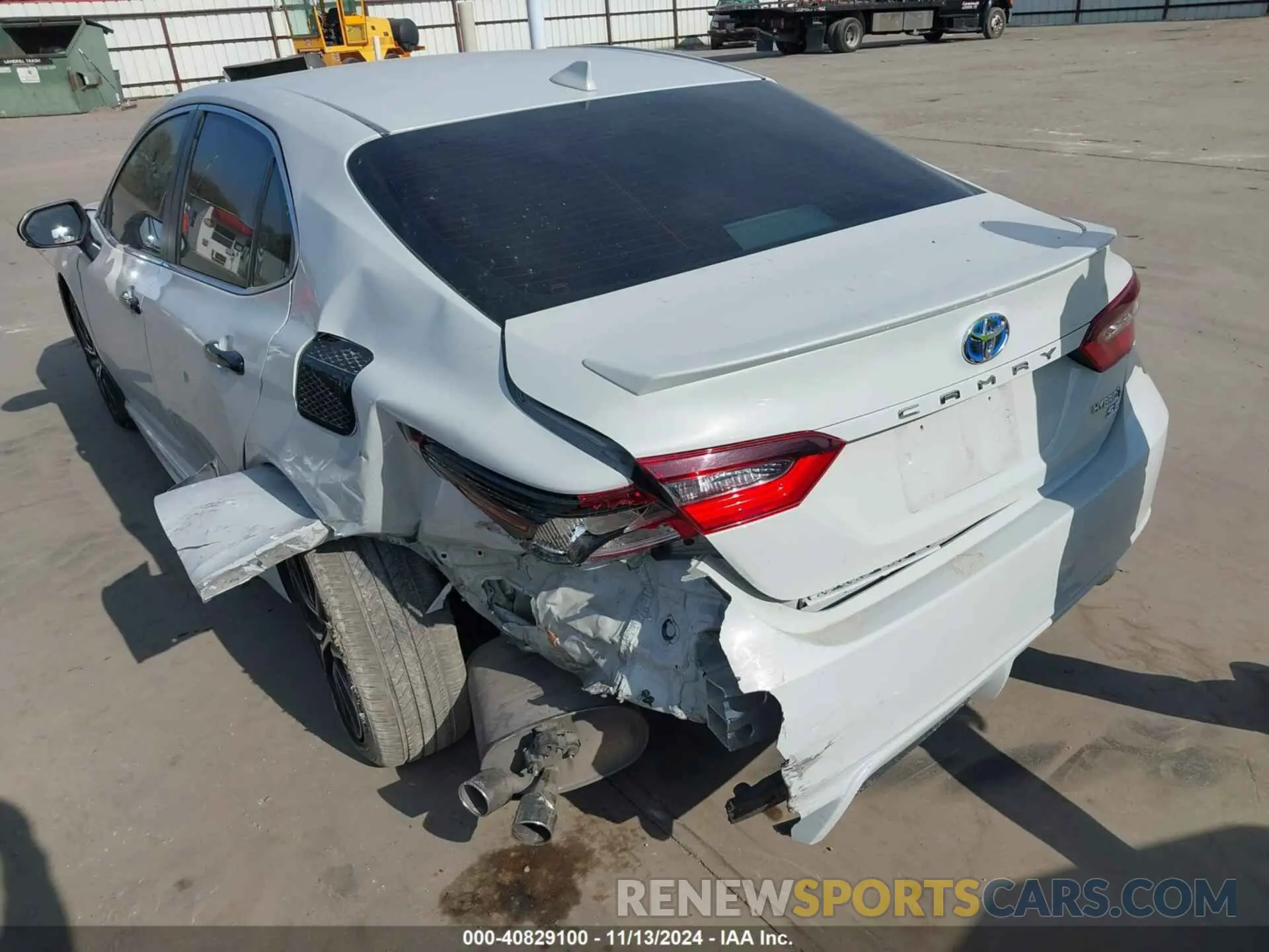 19 Photograph of a damaged car 4T1G31AK0NU035953 TOYOTA CAMRY 2022