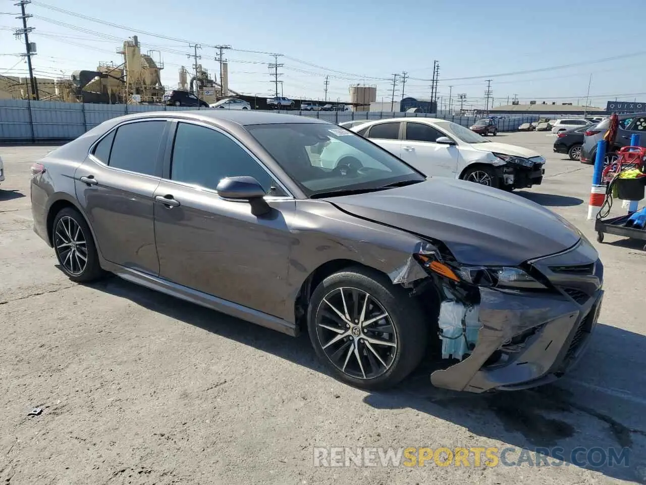 4 Фотография поврежденного автомобиля 4T1G31AK0NU591566 TOYOTA CAMRY 2022