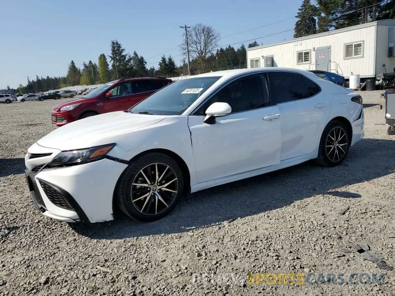 1 Photograph of a damaged car 4T1G31AK2NU570248 TOYOTA CAMRY 2022