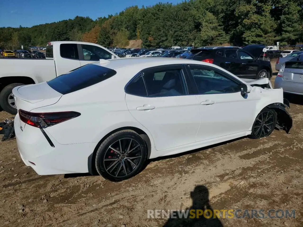3 Фотография поврежденного автомобиля 4T1G31AK5NU570759 TOYOTA CAMRY 2022
