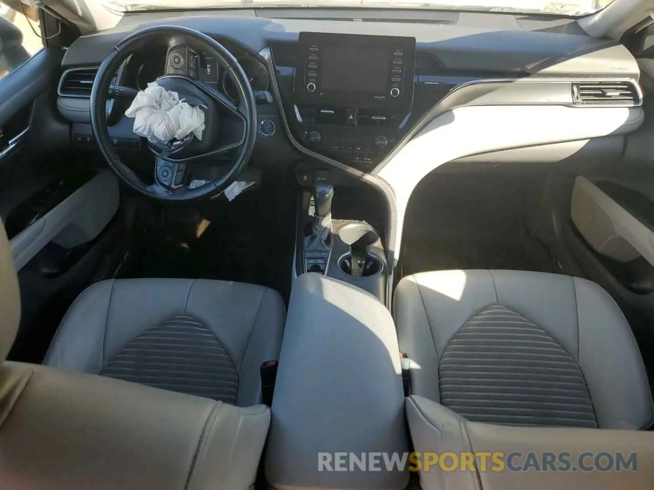 8 Фотография поврежденного автомобиля 4T1G31AK5NU570759 TOYOTA CAMRY 2022