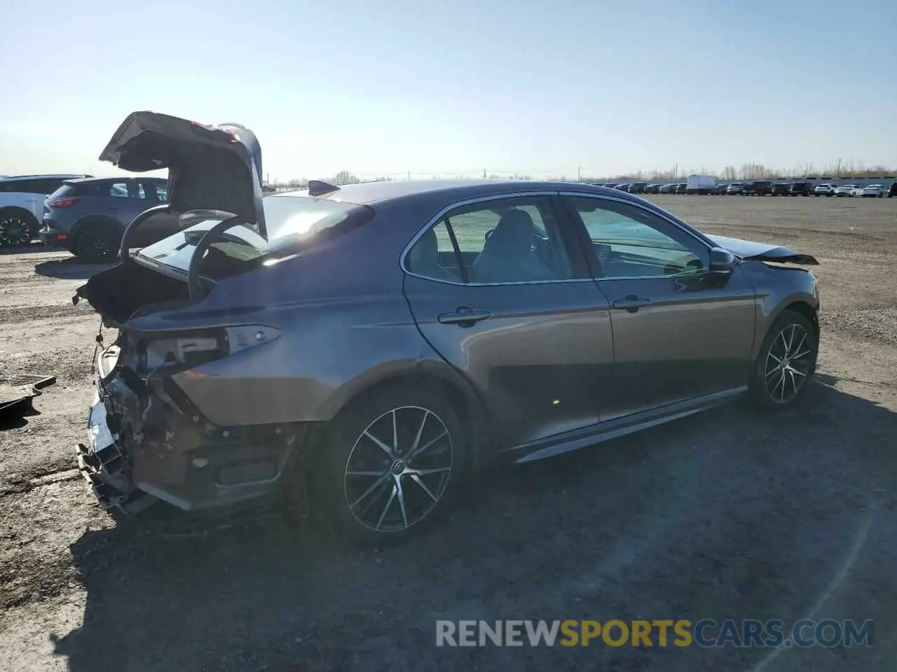 3 Photograph of a damaged car 4T1G31AK6NU035617 TOYOTA CAMRY 2022