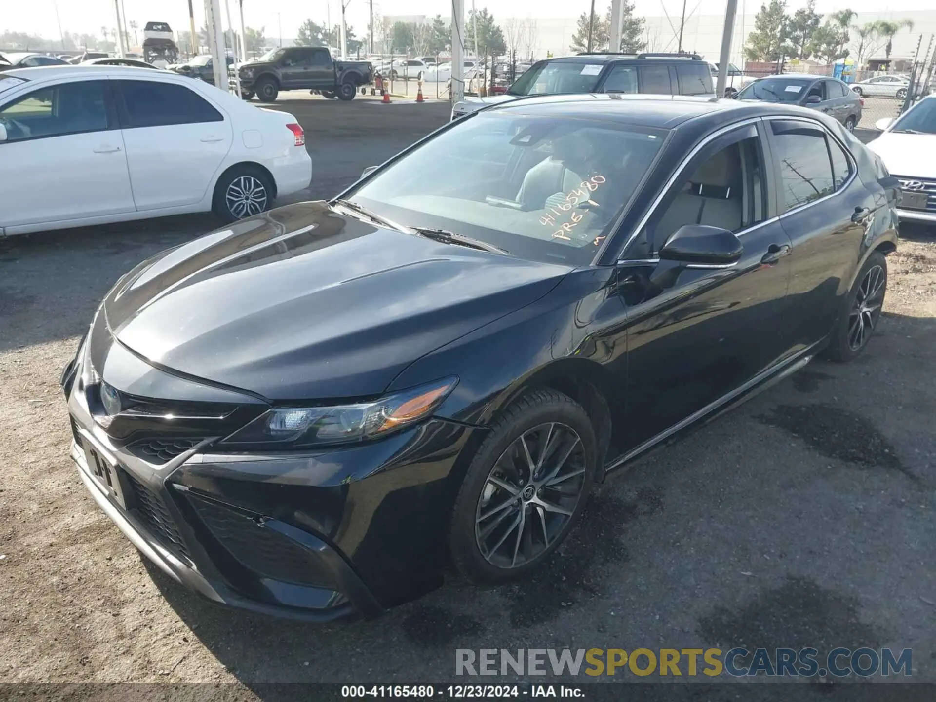 2 Photograph of a damaged car 4T1G31AK6NU588140 TOYOTA CAMRY 2022