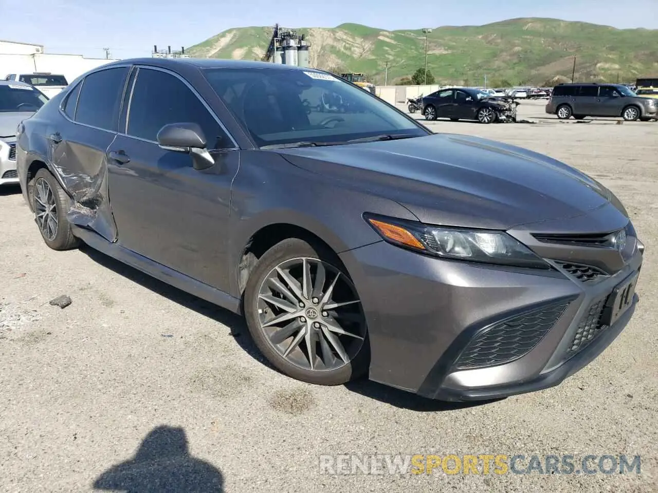 4 Фотография поврежденного автомобиля 4T1G31AK6NU597680 TOYOTA CAMRY 2022