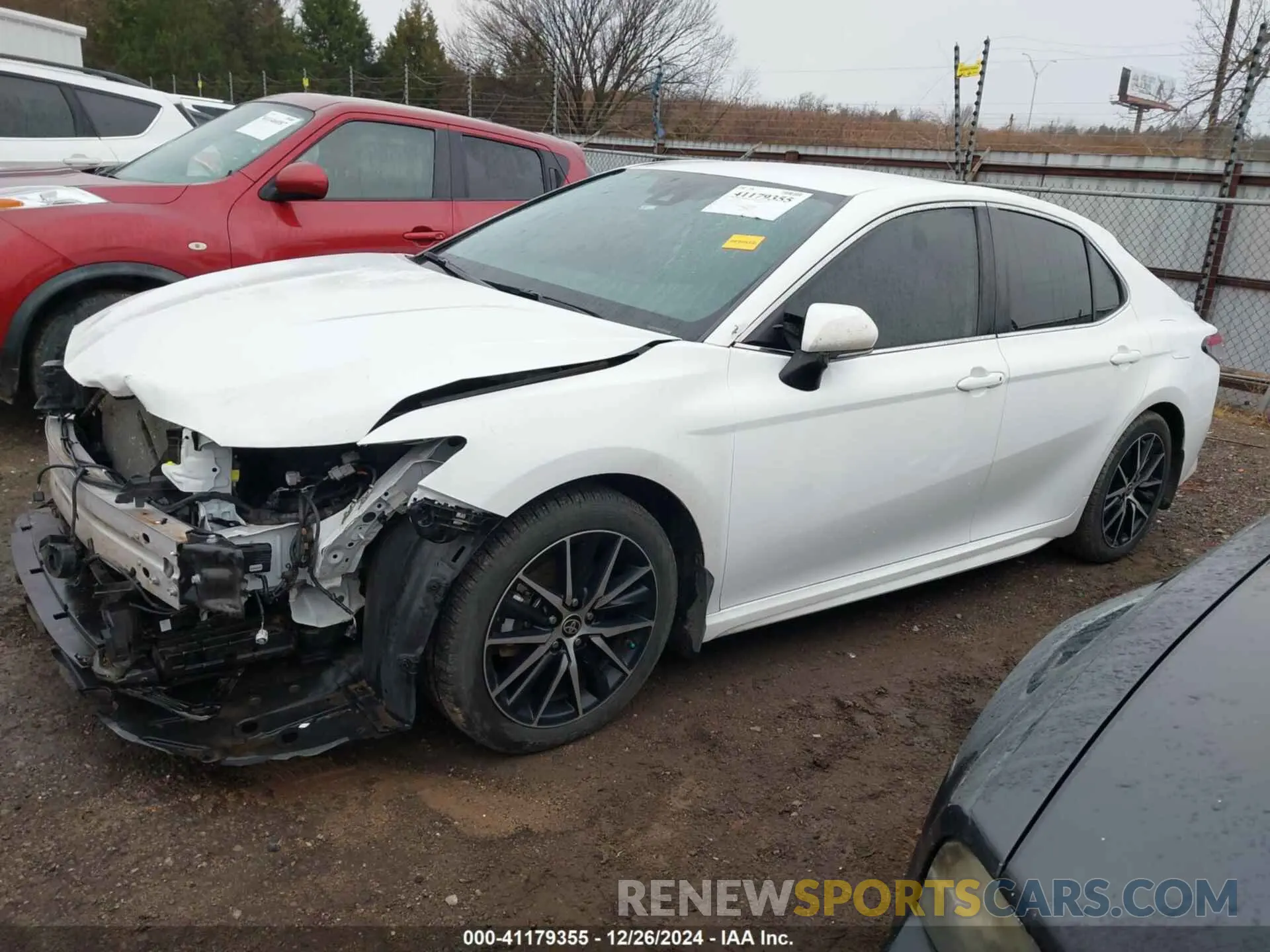 15 Photograph of a damaged car 4T1G31AK8NU586809 TOYOTA CAMRY 2022