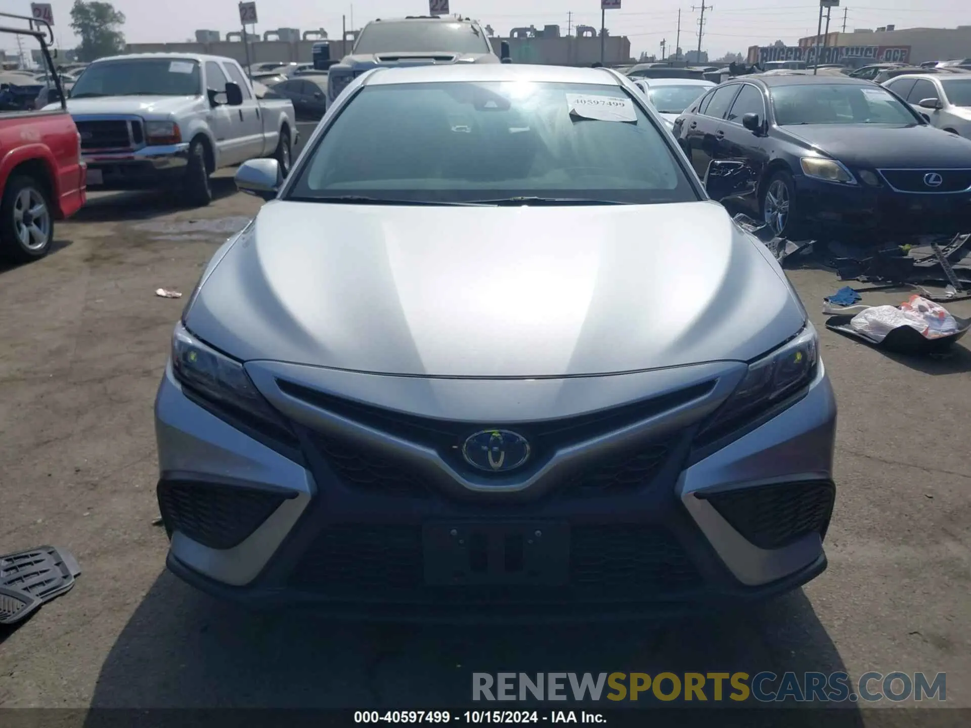 12 Photograph of a damaged car 4T1G31AK8NU597941 TOYOTA CAMRY 2022