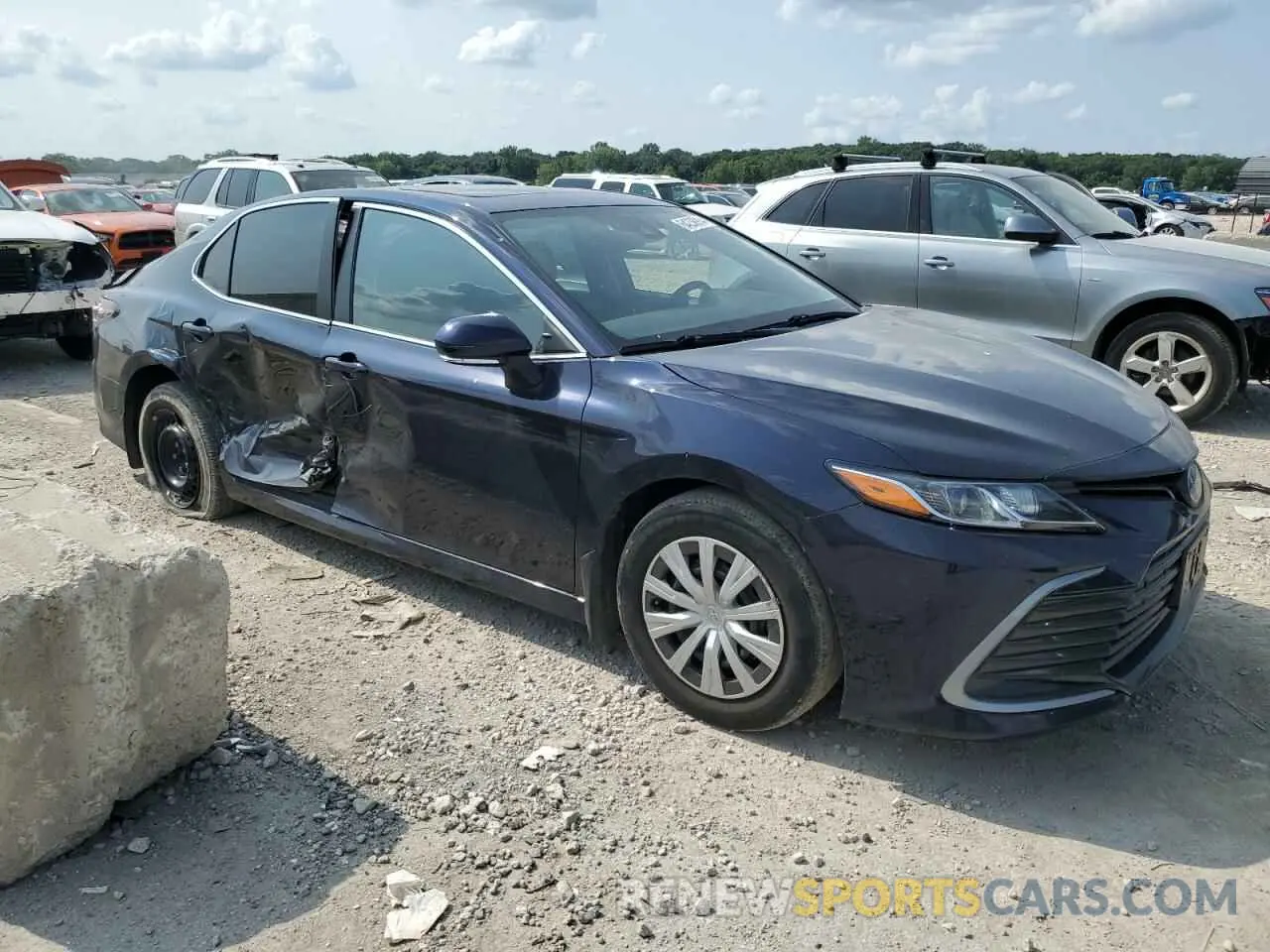 4 Фотография поврежденного автомобиля 4T1H31AK7NU574171 TOYOTA CAMRY 2022