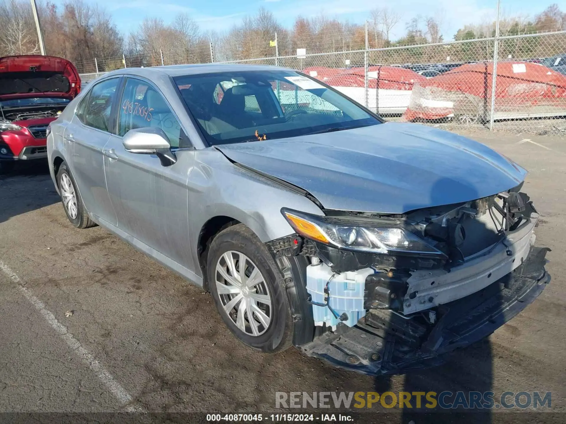 1 Photograph of a damaged car 4T1H31AKXNU572138 TOYOTA CAMRY 2022