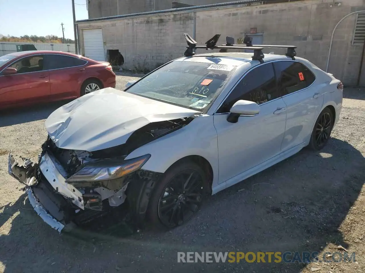 2 Photograph of a damaged car 4T1K31AK0NU042606 TOYOTA CAMRY 2022