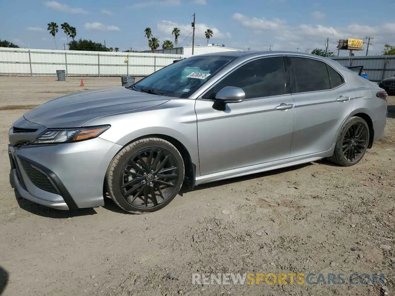 1 Photograph of a damaged car 4T1K31AK2NU571829 TOYOTA CAMRY 2022
