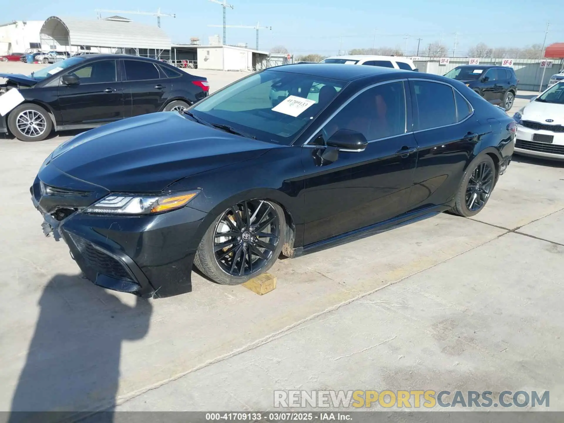 2 Фотография поврежденного автомобиля 4T1K31AK4NU579480 TOYOTA CAMRY 2022