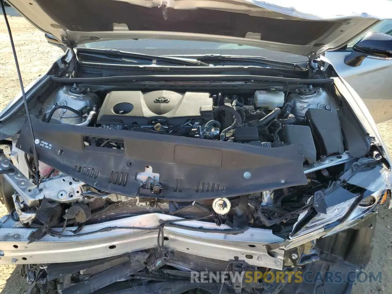 11 Photograph of a damaged car 4T1K31AK7NU034339 TOYOTA CAMRY 2022
