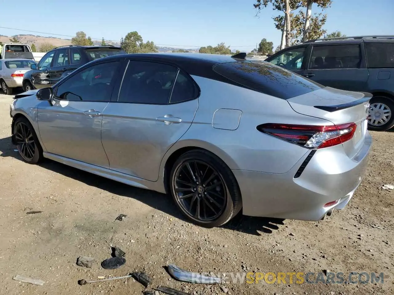 2 Photograph of a damaged car 4T1K31AK7NU034339 TOYOTA CAMRY 2022