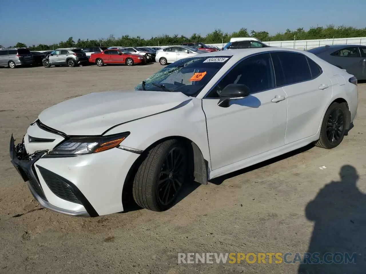 1 Photograph of a damaged car 4T1K31AK7NU594961 TOYOTA CAMRY 2022