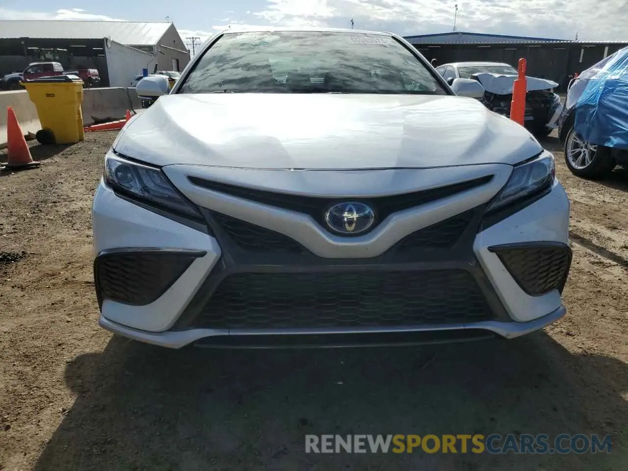 5 Photograph of a damaged car 4T1K31AK7NU595351 TOYOTA CAMRY 2022