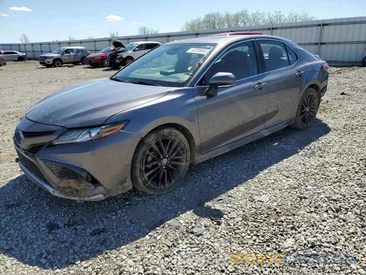 2 Photograph of a damaged car 4T1K31AK9NU571486 TOYOTA CAMRY 2022