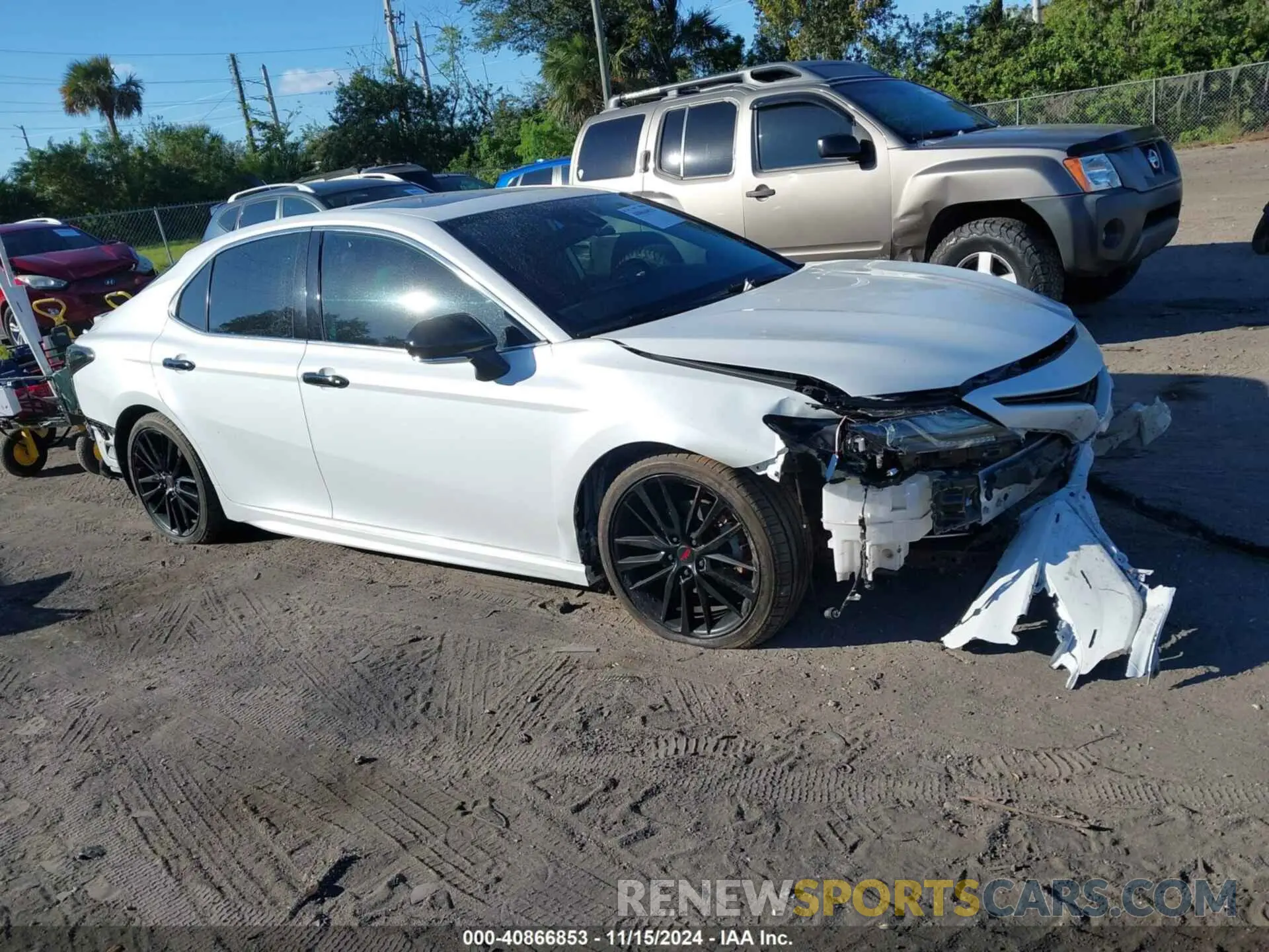 14 Фотография поврежденного автомобиля 4T1K31AK9NU572881 TOYOTA CAMRY 2022