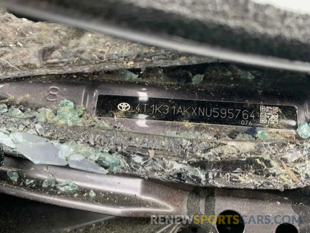 13 Photograph of a damaged car 4T1K31AKXNU595764 TOYOTA CAMRY 2022