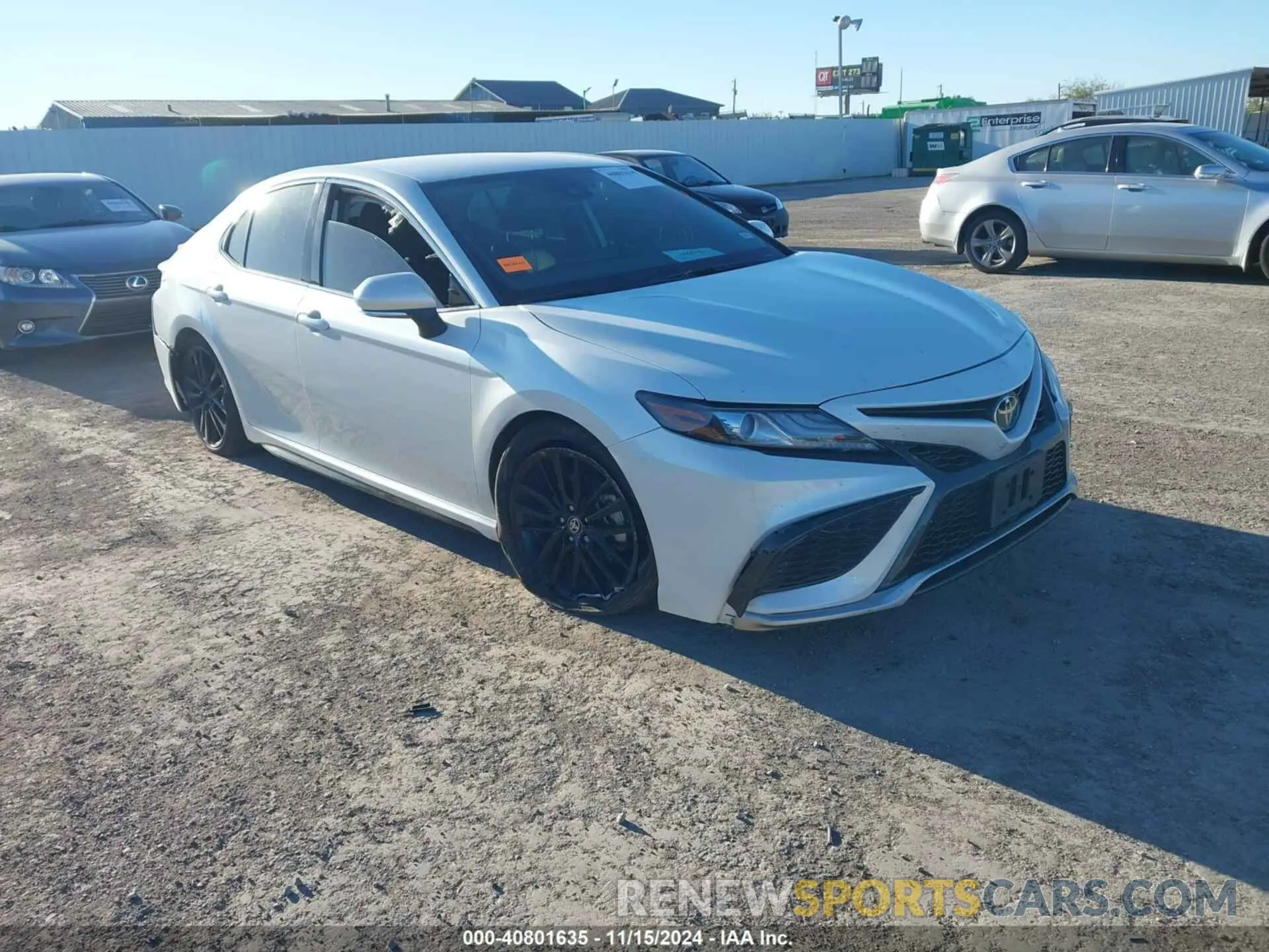 1 Photograph of a damaged car 4T1K61AK0NU028387 TOYOTA CAMRY 2022