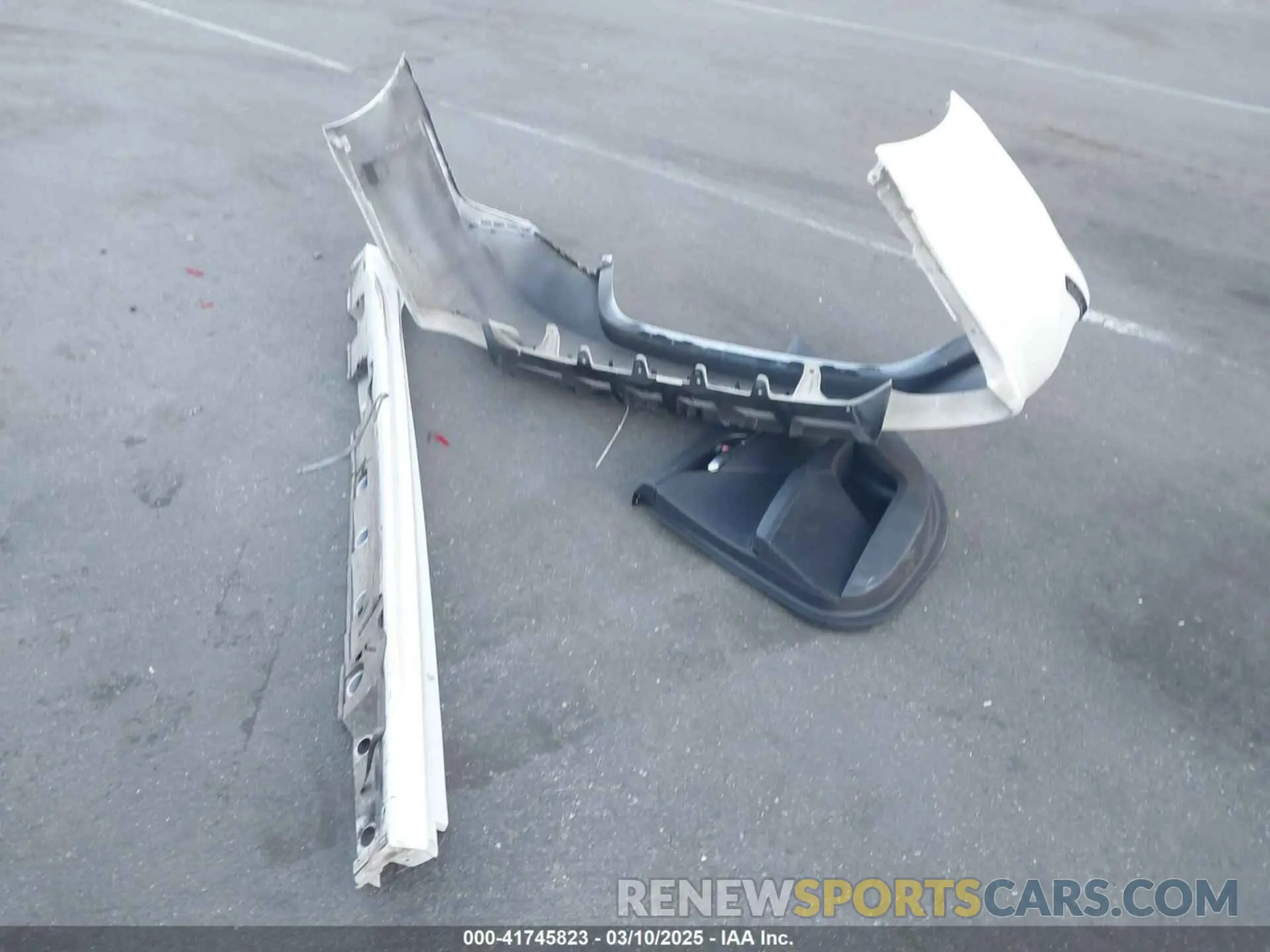 12 Photograph of a damaged car 4T1K61AK0NU034500 TOYOTA CAMRY 2022