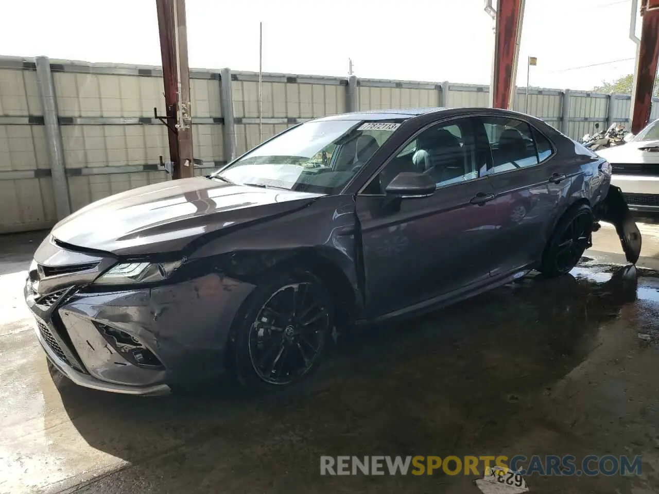 1 Photograph of a damaged car 4T1K61AK1NU701932 TOYOTA CAMRY 2022