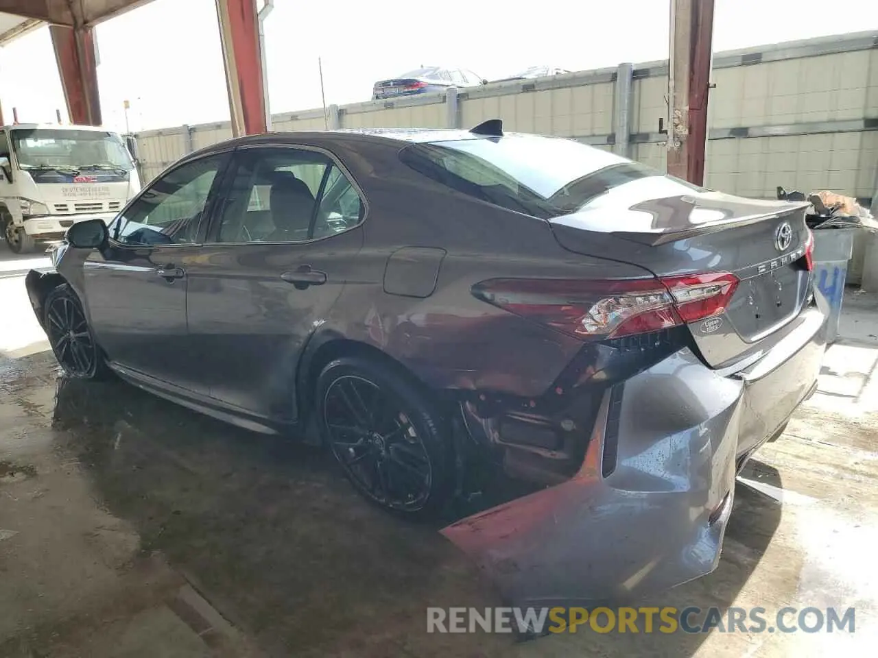 2 Photograph of a damaged car 4T1K61AK1NU701932 TOYOTA CAMRY 2022