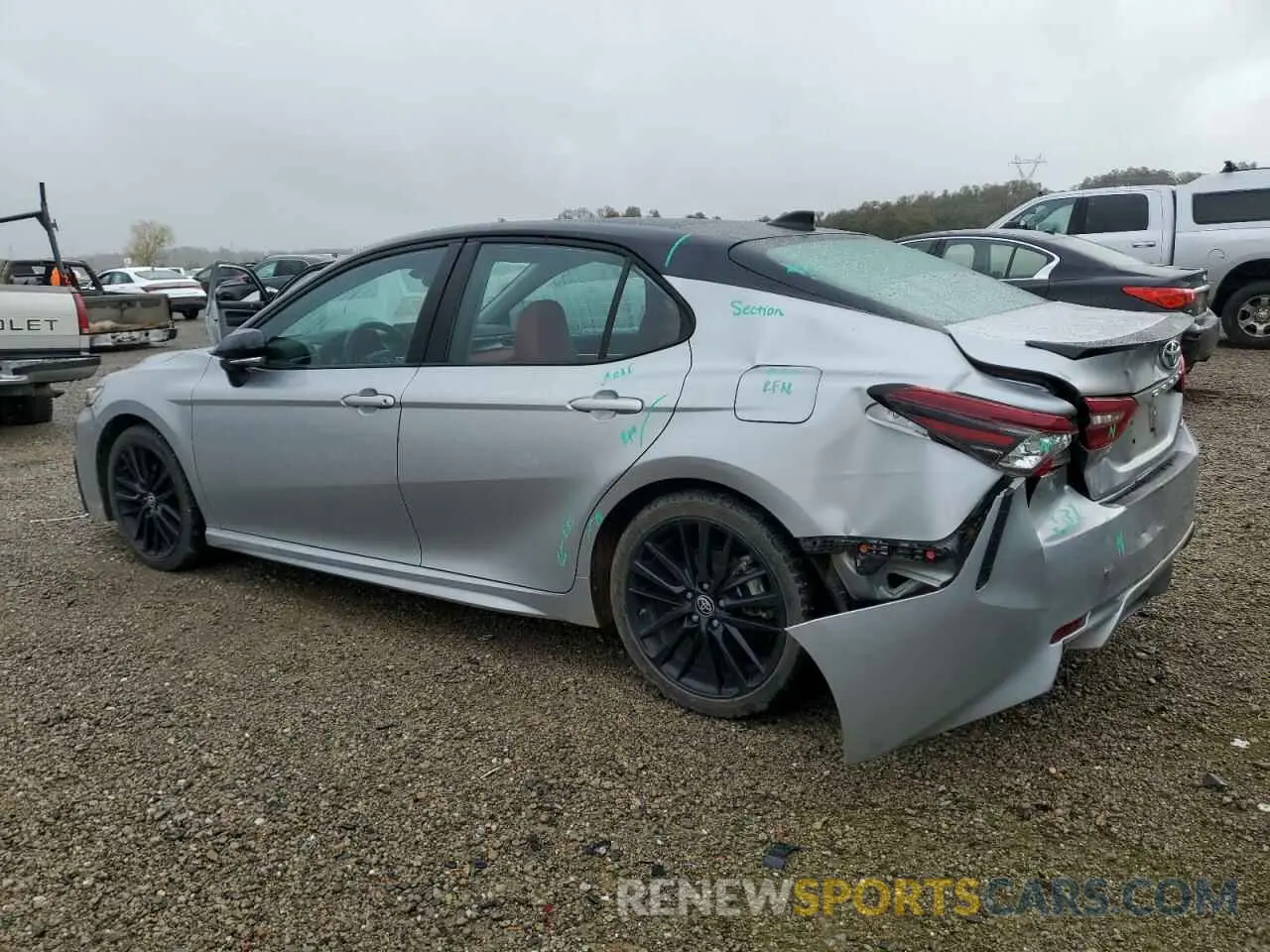 2 Photograph of a damaged car 4T1K61AK2NU005077 TOYOTA CAMRY 2022