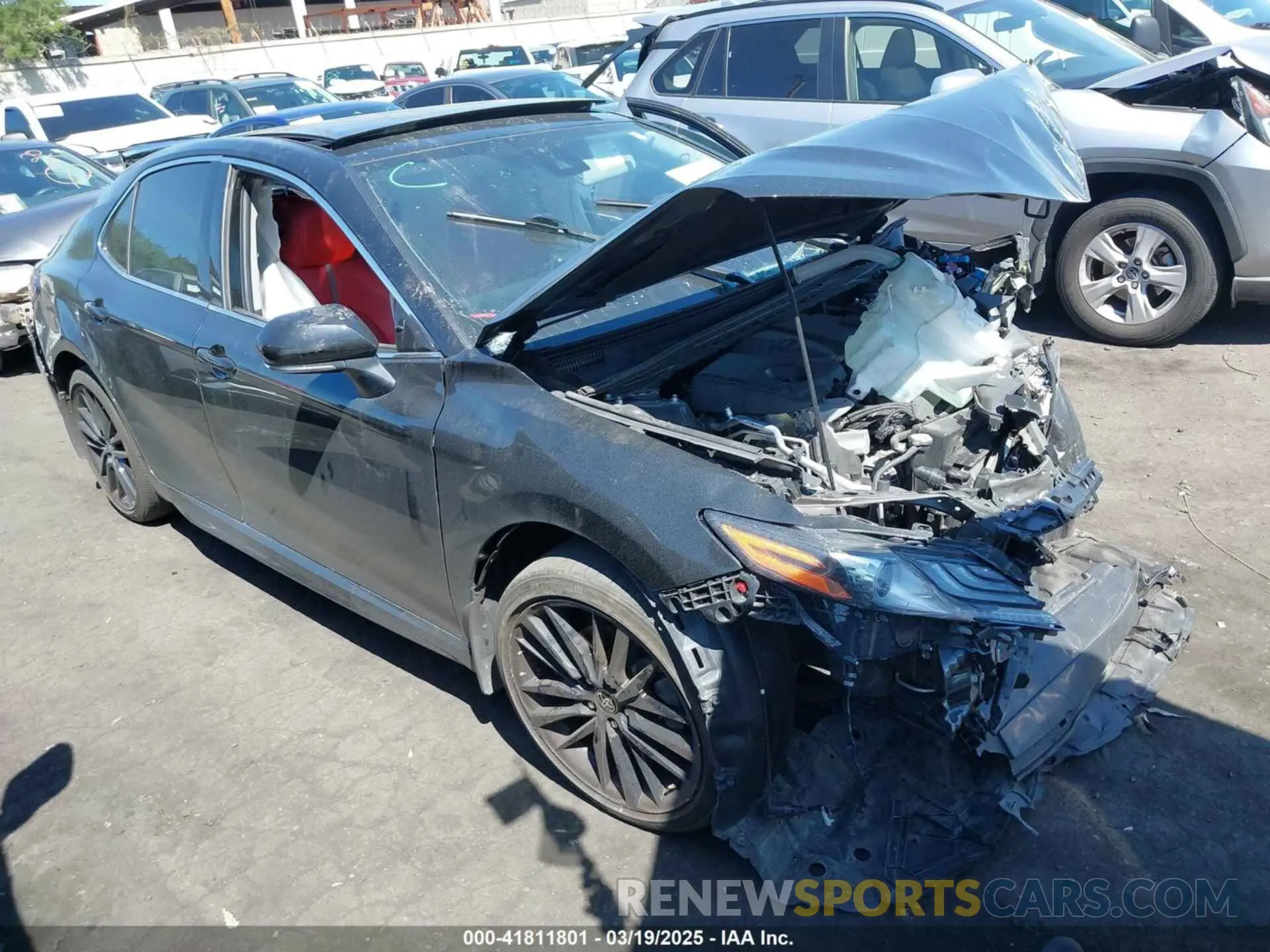 1 Photograph of a damaged car 4T1K61AK2NU013518 TOYOTA CAMRY 2022