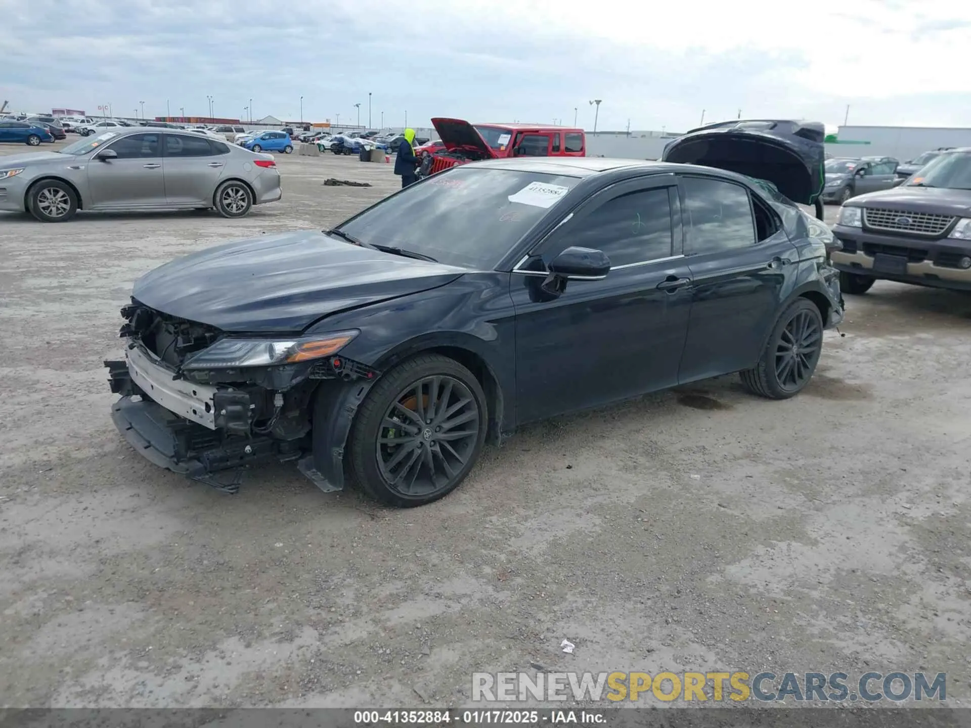 15 Photograph of a damaged car 4T1K61AK2NU700840 TOYOTA CAMRY 2022