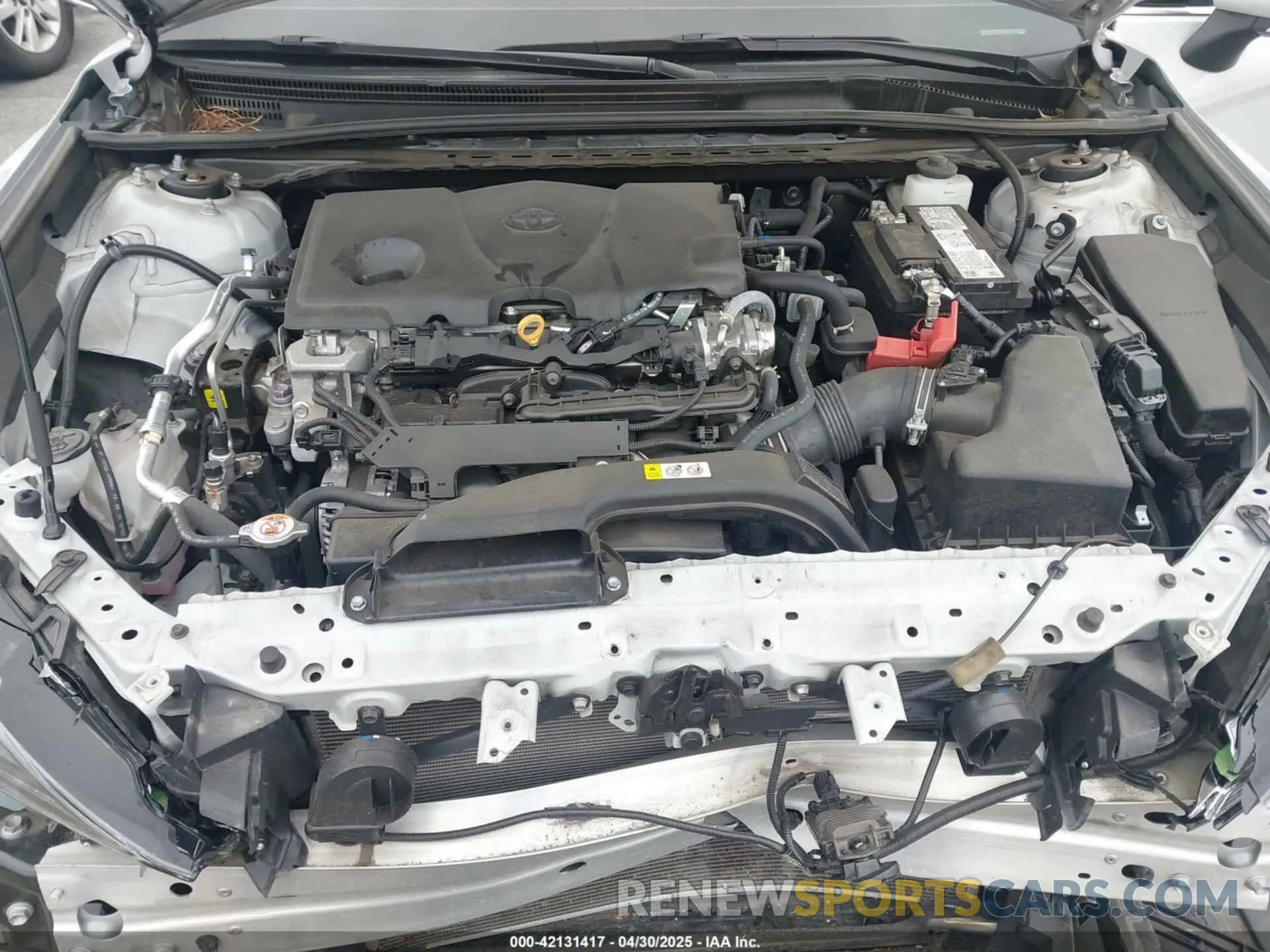 10 Photograph of a damaged car 4T1K61AK3NU023412 TOYOTA CAMRY 2022