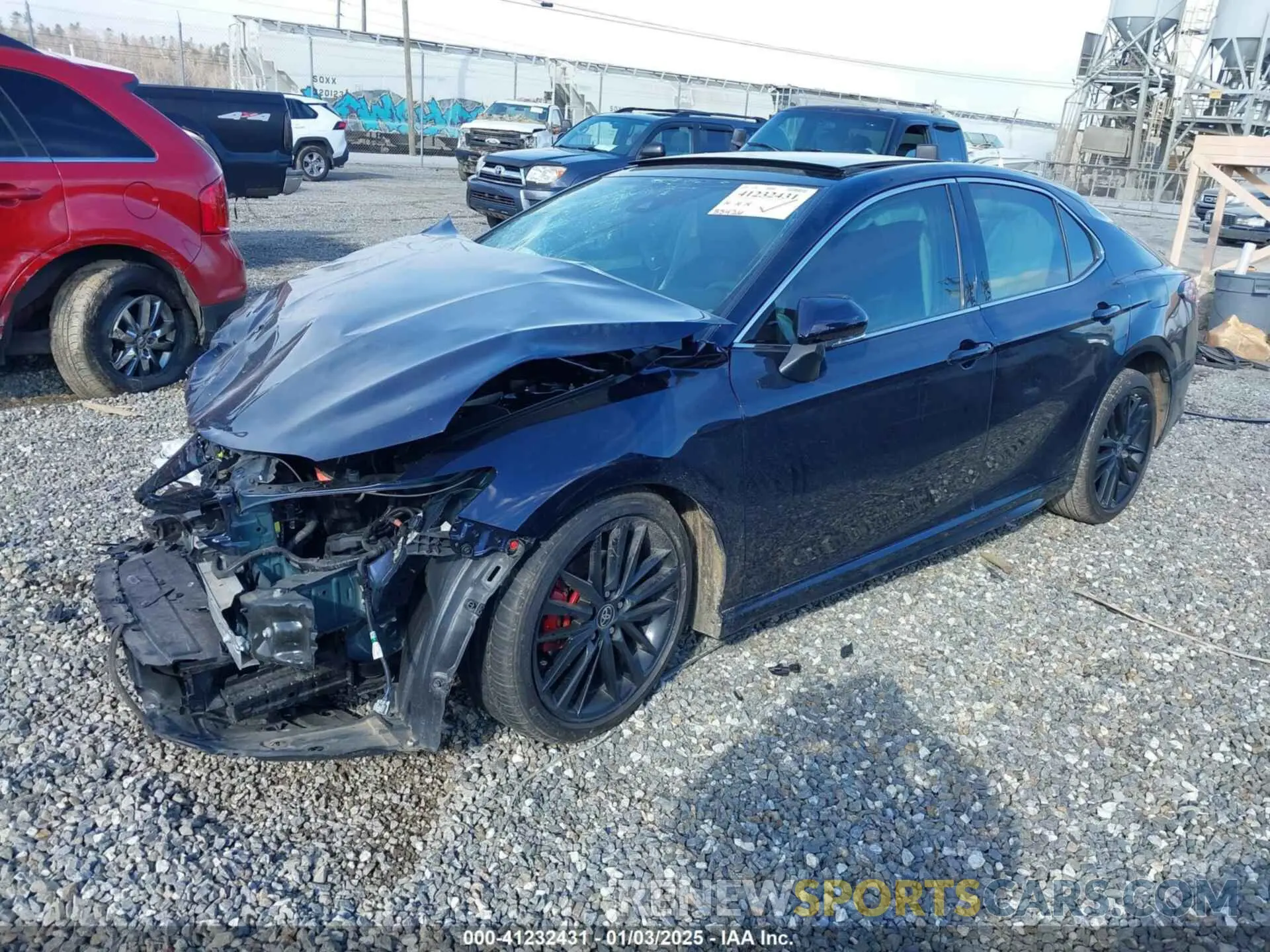 2 Photograph of a damaged car 4T1K61AK3NU033843 TOYOTA CAMRY 2022