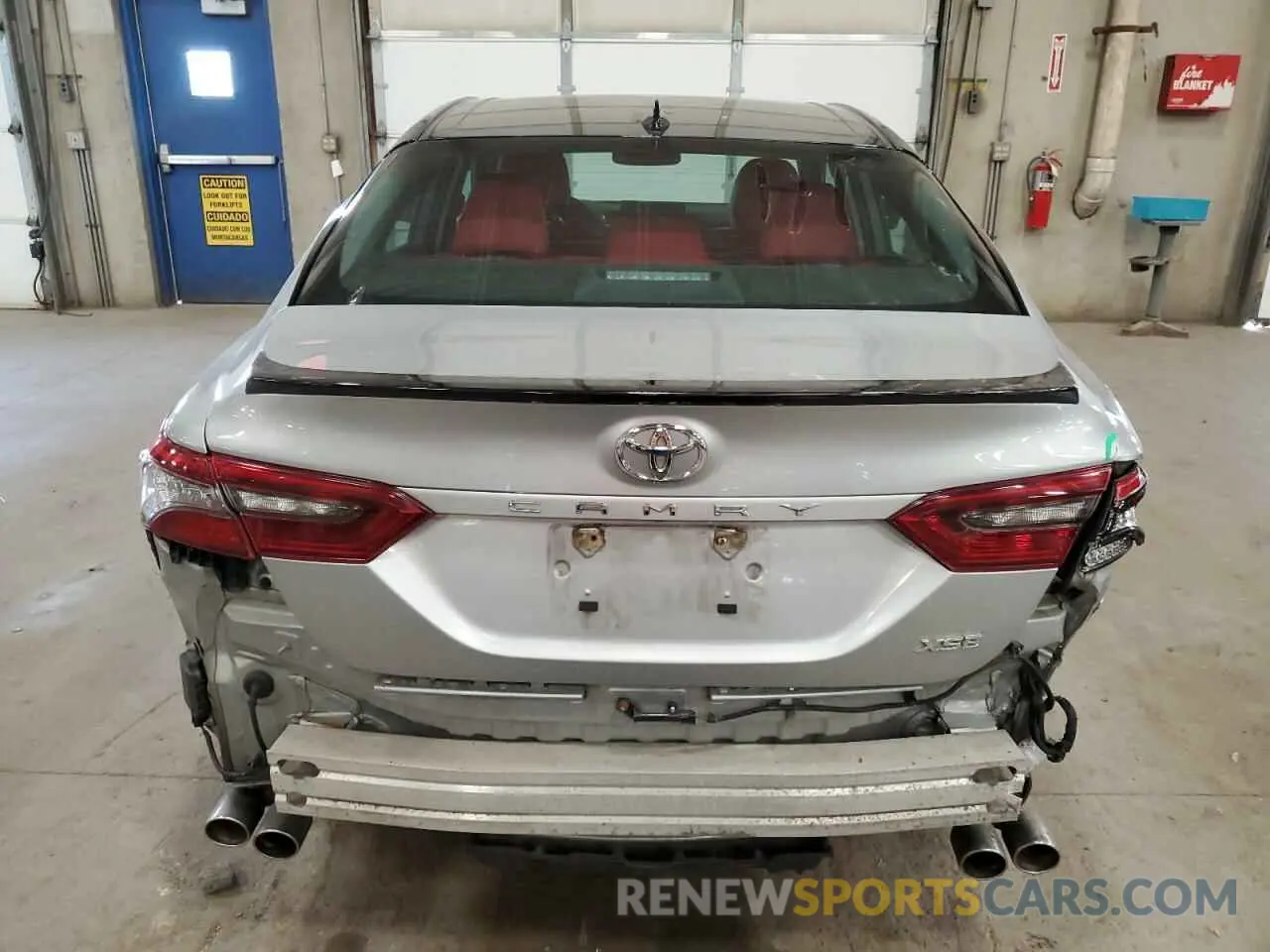 6 Фотография поврежденного автомобиля 4T1K61AK3NU069578 TOYOTA CAMRY 2022