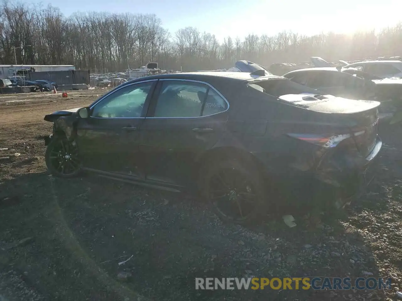 2 Photograph of a damaged car 4T1K61AK4NU001466 TOYOTA CAMRY 2022