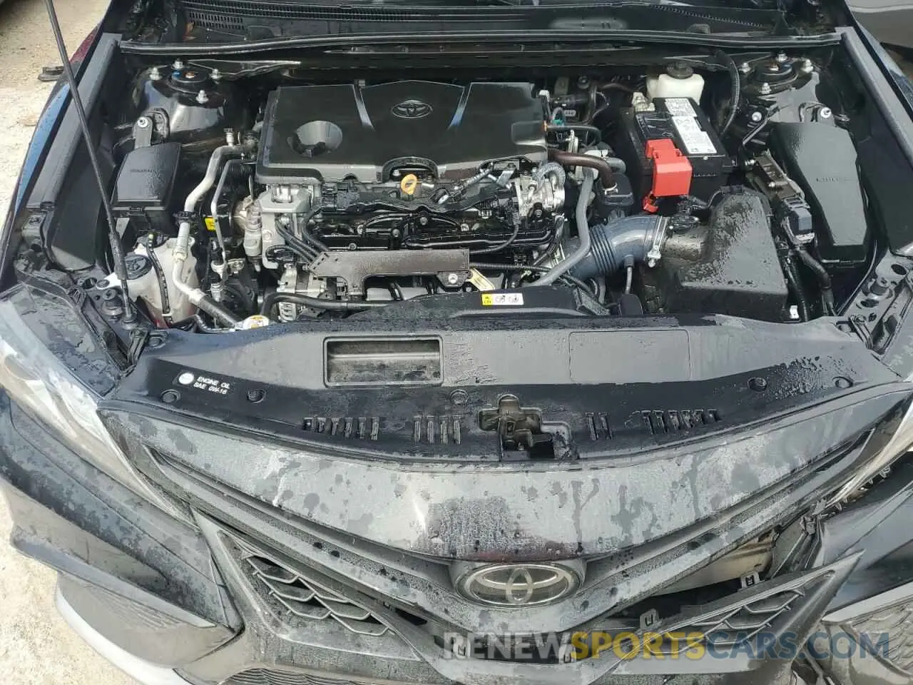 11 Photograph of a damaged car 4T1K61AK4NU027081 TOYOTA CAMRY 2022