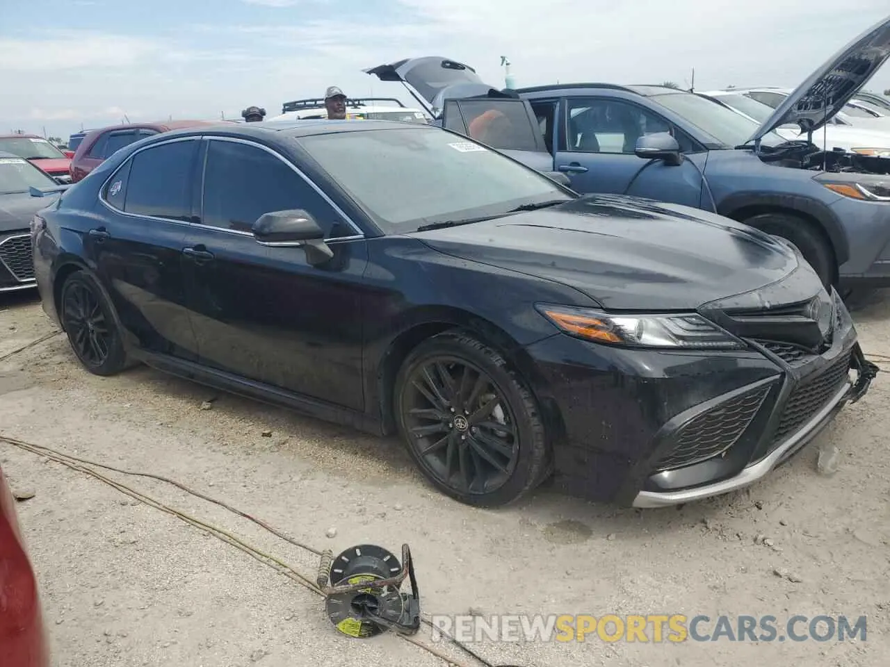 4 Photograph of a damaged car 4T1K61AK4NU027081 TOYOTA CAMRY 2022