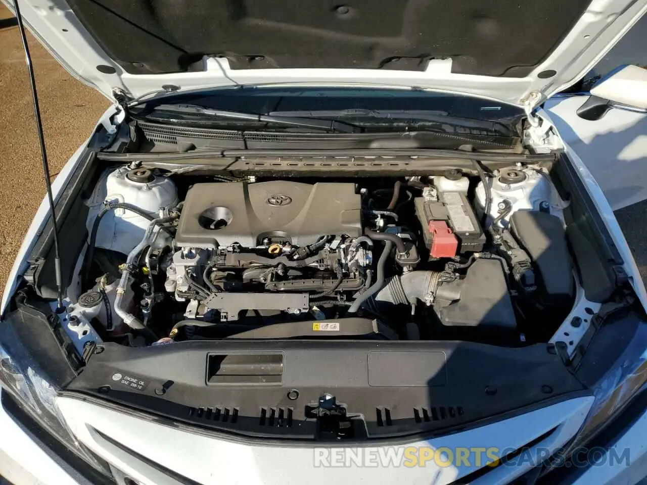 11 Photograph of a damaged car 4T1K61AK6NU027406 TOYOTA CAMRY 2022