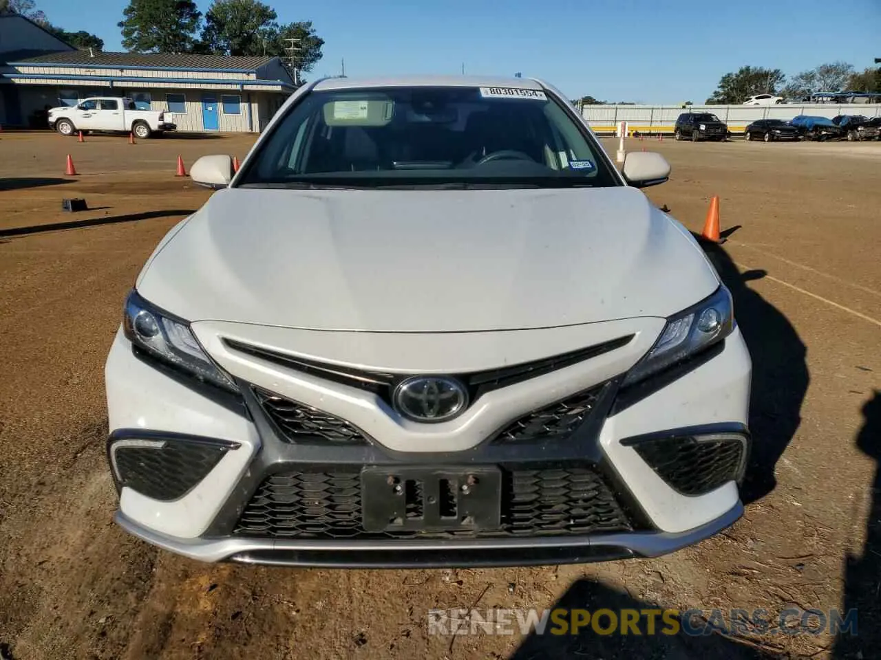 5 Photograph of a damaged car 4T1K61AK6NU027406 TOYOTA CAMRY 2022