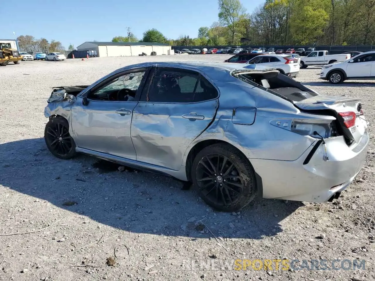 2 Photograph of a damaged car 4T1K61AK7NU005785 TOYOTA CAMRY 2022