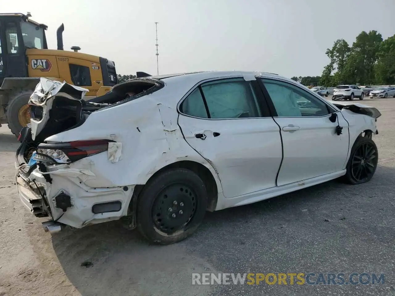3 Photograph of a damaged car 4T1K61AK7NU009559 TOYOTA CAMRY 2022