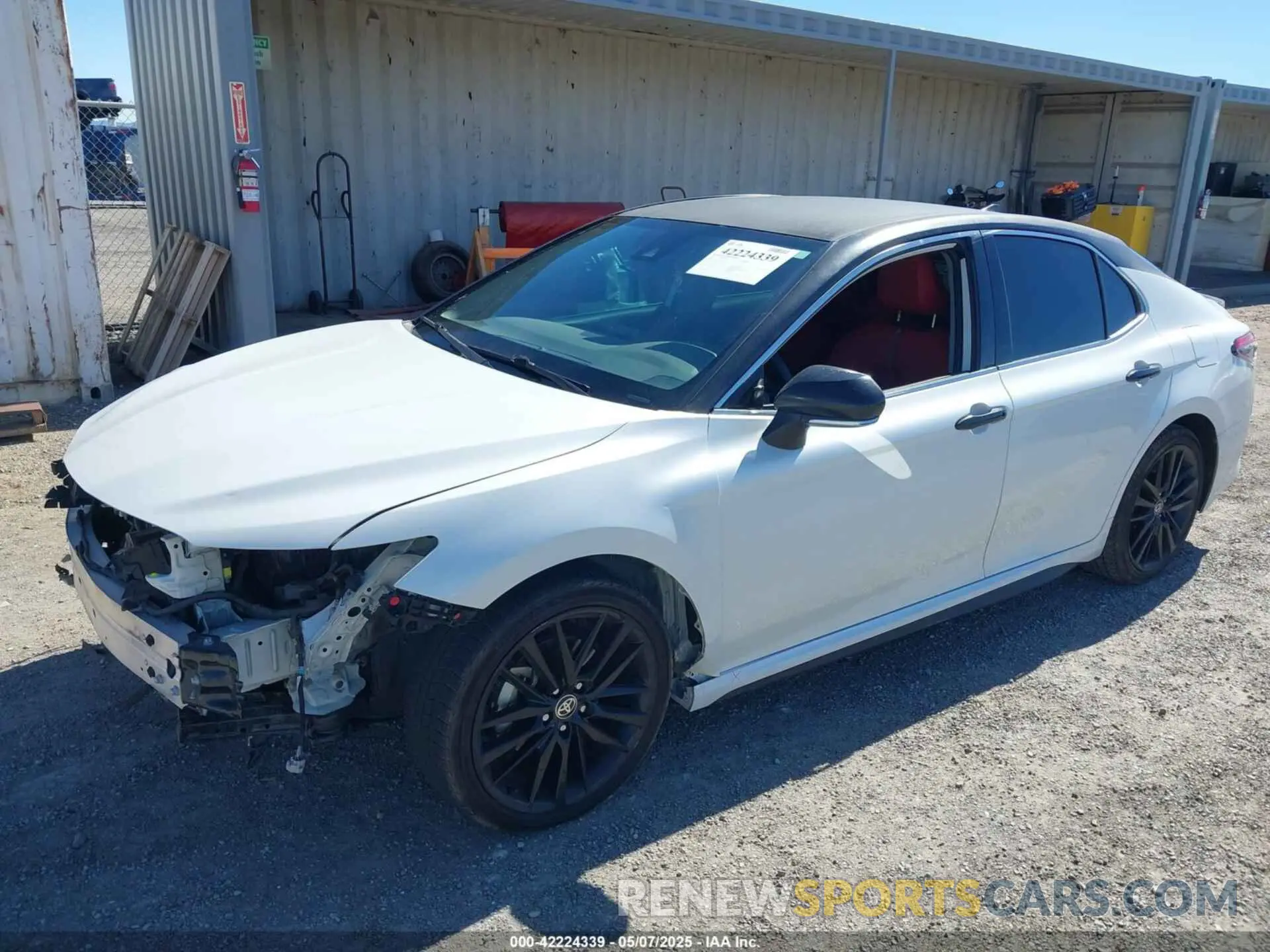 2 Photograph of a damaged car 4T1K61AK8NU005679 TOYOTA CAMRY 2022