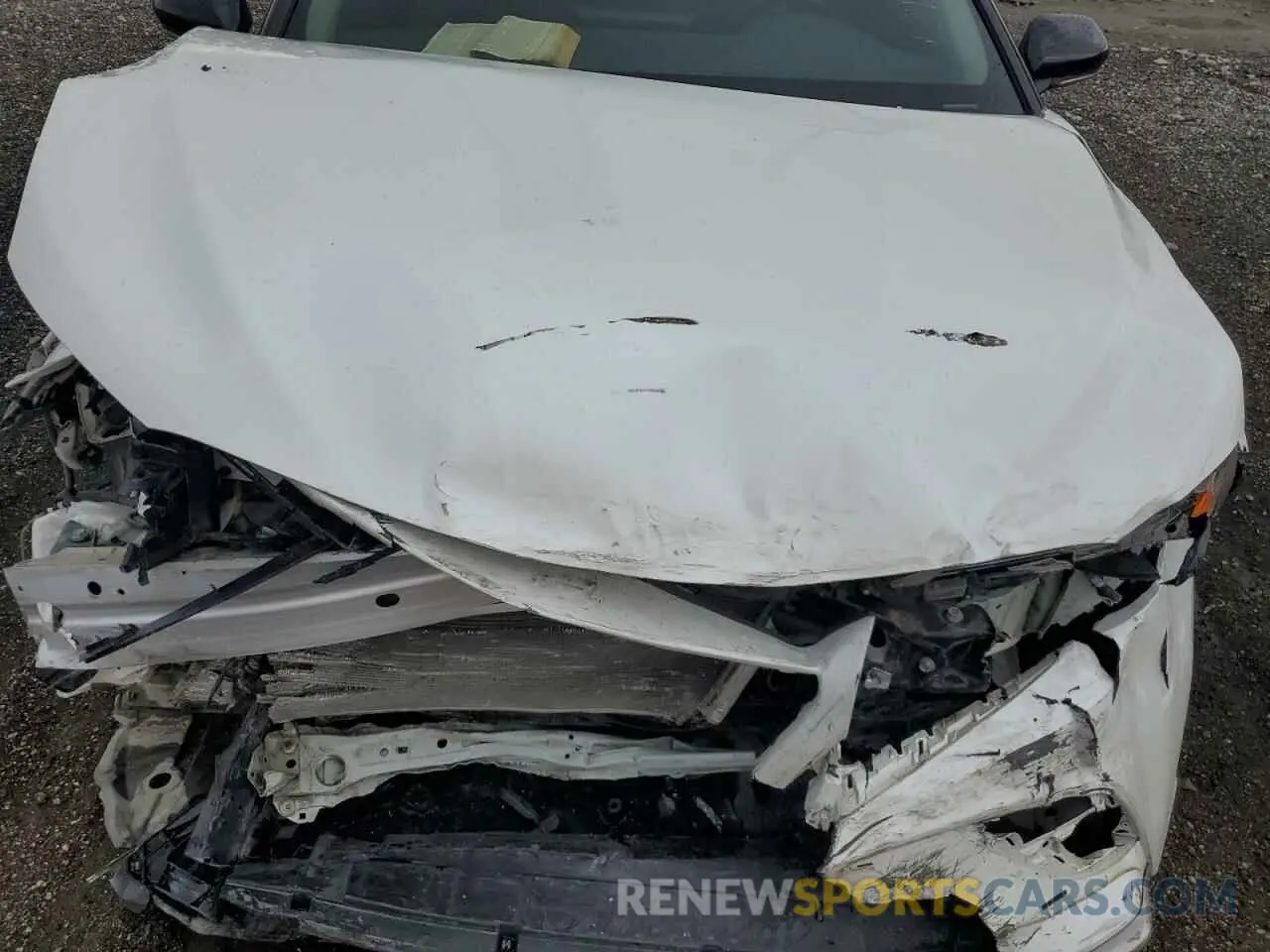 11 Photograph of a damaged car 4T1K61AK8NU012227 TOYOTA CAMRY 2022