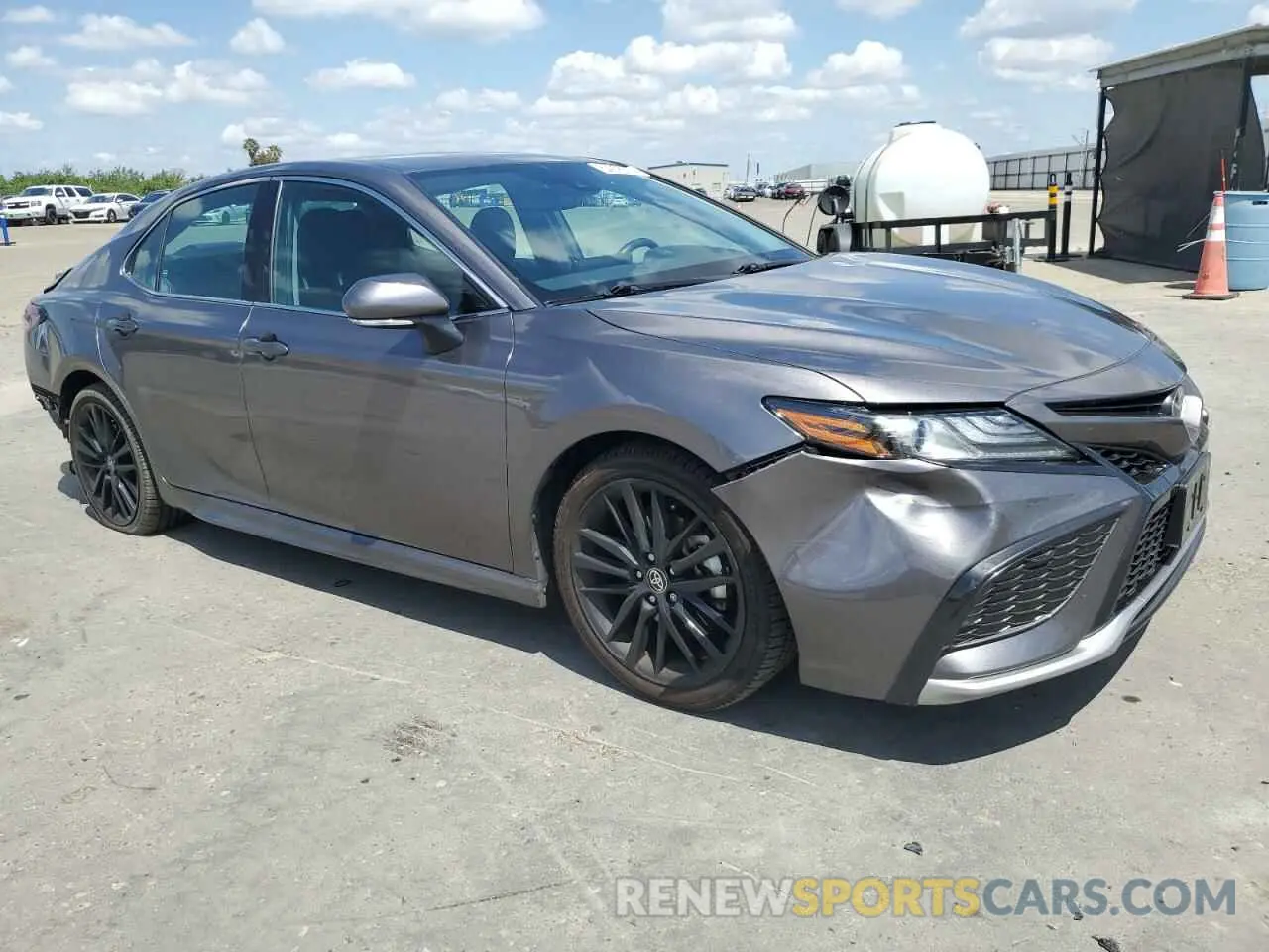 4 Photograph of a damaged car 4T1K61AK8NU057913 TOYOTA CAMRY 2022