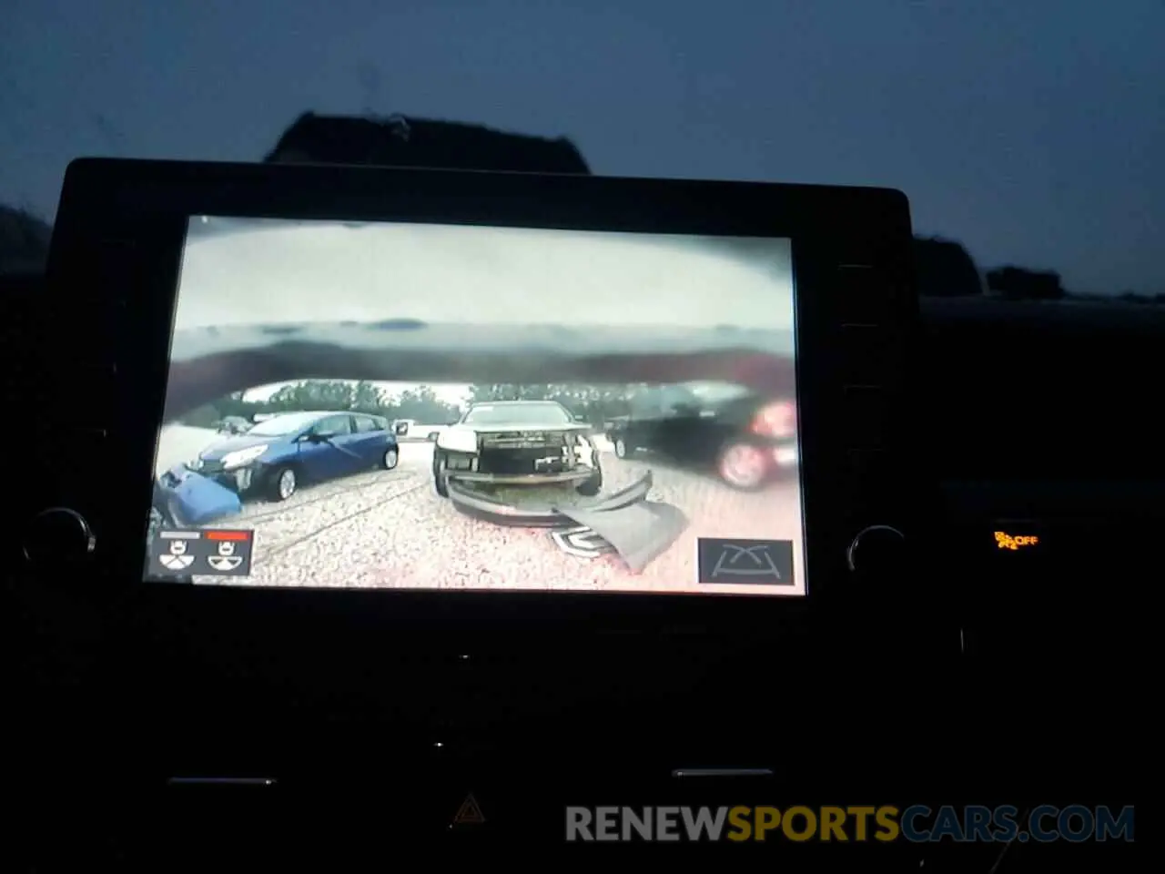 9 Photograph of a damaged car 4T1K61AK8NU702513 TOYOTA CAMRY 2022